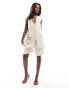 Фото #1 товара Kaiia tailored high waisted shorts co-ord in cream