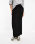 Фото #4 товара Vero Moda Tall textured stretch midi skirt in black