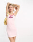 Фото #1 товара APEE by A BATHING APE – Camisole-Kleid in Rosa mit Riemchenträgern und Logo