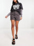 Reclaimed Vintage denim mom shorts in washed black 34 - фото #3