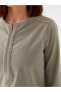 LCW Kaçık Yaka Dantel Detaylı Uzun Kollu Poplin Kadın Bluz