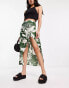 Фото #2 товара ASOS DESIGN natural slub ruched side midi skirt in green tropical print