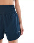 Nike Training One high waisted 3 inch shorts in navy Синий, M - фото #3