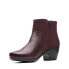 Clarks Emily Low Boot 26163795 Womens Burgundy Wide Ankle & Booties Boots 9.5