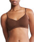 Фото #1 товара Women's Form To Body Lightly Lined Bralette QF7618