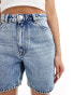 Фото #2 товара Monki Elfie regular fit denim shorts in midwash blue