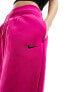 Фото #3 товара Nike mini swoosh oversized fleece joggers in fierce pink