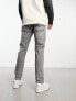 Фото #3 товара Levi's 502 tapered fit jeans in light grey wash