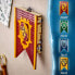 Фото #5 товара Lego 76409 Harry Potter house banner Gryffindor set, Hogwarts crest, castle common room toy or wall display, fold up travel toy, collectible with 3 mini figures.