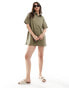 Фото #1 товара ASOS DESIGN denim short sleeve shirt dress in khaki wash