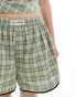 Фото #2 товара COLLUSION boxer short co ord in blue and green check with sports binding