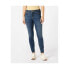 Фото #1 товара DENIZEN from Levi's Women's Mid-Rise Skinny Jeans