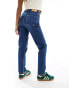 Фото #2 товара Stradivarius Petite slim mom jean with stretch in indigo blue