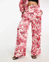 Forever New Petite satin trouser co-ord in red floral print Rotes Blumenmuster, 34 - фото #8