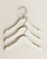 Фото #1 товара Pack of wooden baby hangers (pack of 3)