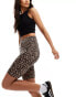 Фото #1 товара ONLY legging shorts in leopard print