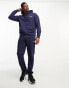 Фото #4 товара Hummel – Kapuzenpullover aus Sweatshirt-Stoff in Marineblau mit Logo