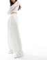 Фото #2 товара Stradivarius tailored pleated wide leg trouser in ecru