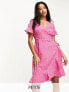 Фото #1 товара Vero Moda Petite wrap mini dress in pink spot print