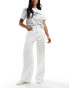 Фото #2 товара Abercrombie & Fitch wide fit high waist jeans in white