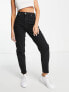 Фото #1 товара Levi's high waisted mom jeans in black