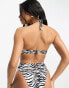 Фото #2 товара ASOS DESIGN rib ring detail halter bandeau bikini top in zebra print