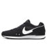 Nike Venture Runner