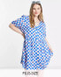 Фото #2 товара Noisy May Curve smock mini dress in blue checkerboard