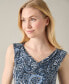 ფოტო #5 პროდუქტის Women's Printed Sleeveless Cowlneck Blouse