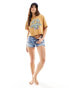 Ripcurl block party crop T-shirt in mustard