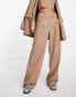 Something New X Naomi Anwer tailored wide leg trouser co-ord in beige Бежевый, 32 - фото #4