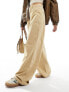 Фото #1 товара Tommy Jeans claire high rise wide cargo pant in sand