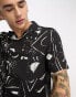 ASOS DESIGN co-ord relaxed revere shirt in black abstract print Черный, 2XS - Chest 34 - фото #3