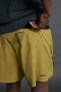 Фото #5 товара Спортивные шорты из рельефной ткани ZARA