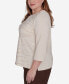 ფოტო #5 პროდუქტის Plus Size Wine Country Abstract Wave Solid Beaded Split Neck Top