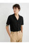 Фото #4 товара Рубашка мужская Koton с коротким рукавом и воротником с лацканами