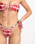 Фото #1 товара COLLUSION tie side kissing print bikini bottom in pink