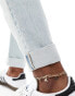 Фото #3 товара ASOS DESIGN high rise relaxed mom jean in light blue with rip