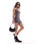 Фото #4 товара Brave Soul ruched mini dress in charcoal