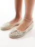 Фото #1 товара Steve Madden embellished flat shoe with bow in champagne