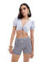 Фото #1 товара Bershka puff sleeve tie front cotton top in pale blue