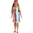 Mattel Puppe Loves im Regenbogen-Streifen Kleid