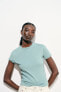 T-shirt with back seam
