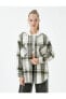 Фото #3 товара Рубашка женская Koton модель "Удлиненная накидка с капюшоном и карманами из двух разных тканей"