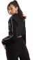 Фото #4 товара In The Style boxy cropped side stripe blazer co-ord in black