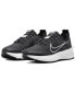 Кроссовки женские Nike Interact для бега от Finish Line Black, Anthracite, White, 6.5 - фото #1