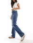 Фото #1 товара Levi's 501 90s fit jeans in mid blue