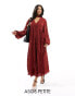 Фото #3 товара ASOS DESIGN Petite fluffy chuck on midi dress in oxblood