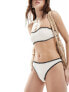 Фото #1 товара Stradivarius bikini bottom with contrast stitch in ecru