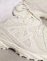 New Balance 610 trainers in off white